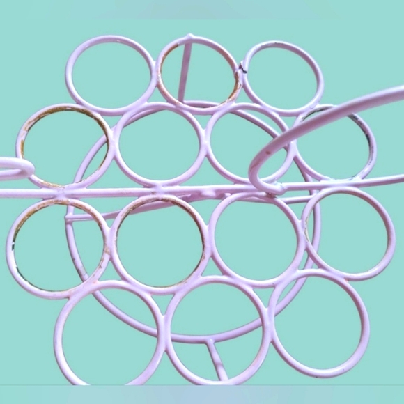 LOT OF ADORABLE VINTAGE EASTER BUNNY FIGURINES & PINK EGG HOLDER ~ HAND-PAINTED - Picture 12 of 12